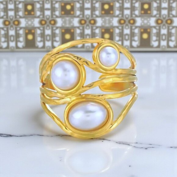 🆕 18K Gold Plated Adjustable Ring With Faux Pearls Artistic Trendy Swirl Design - Picture 9 of 11